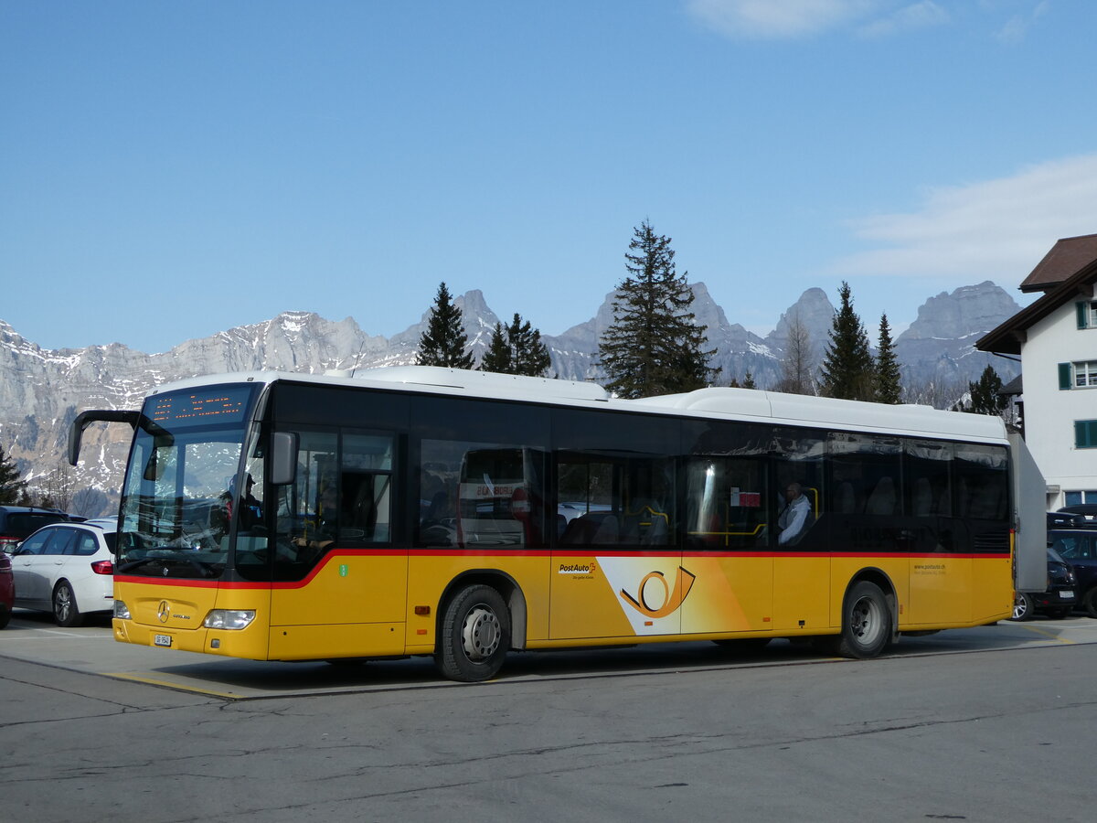 (246'507) - Heim, Flums - SG 9540/PID 5657 - Mercedes am 24. Februar 2023 in Flumserberg, Tannenboden