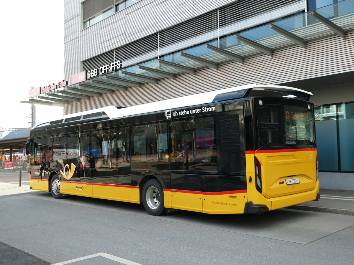 (246'537) - Dünser, Trimmis - GR 7288/PID 11'893 - Scania (ex GR 165'792) am 24. Februar 2023 beim Bahnhof Landquart