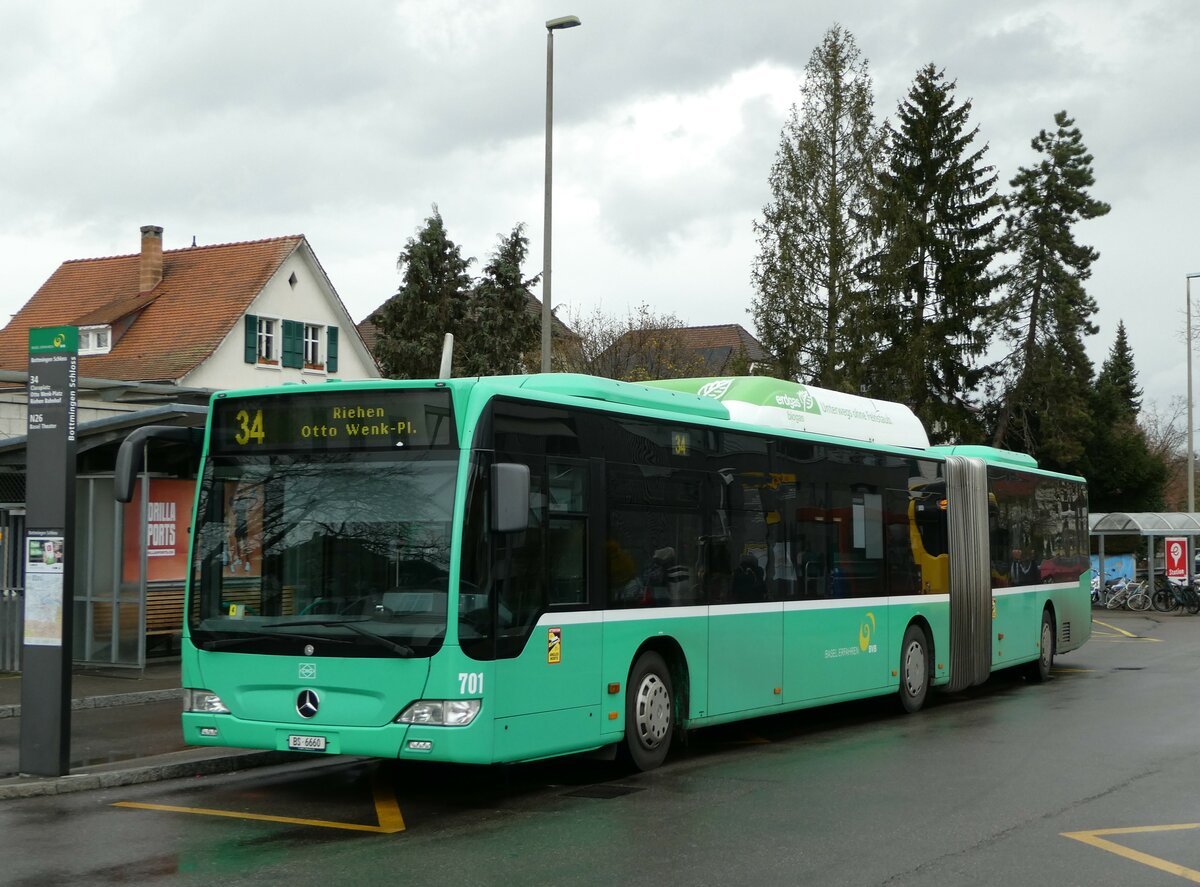 (247'873) - BVB Basel - Nr. 701/BS 6660 - Mercedes am 30. Mrz 2023 in Bottmingen, Schloss