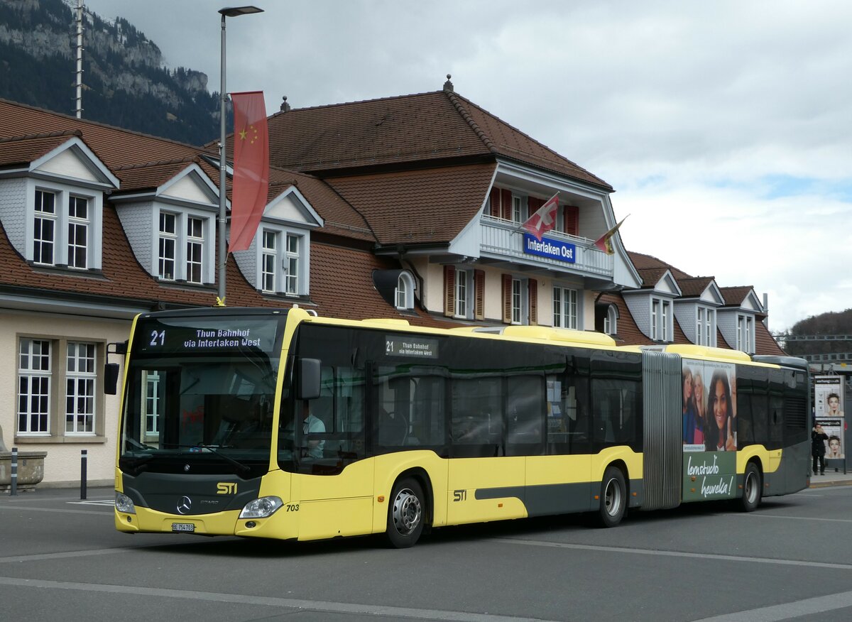 (247'966) - STI Thun - Nr. 703/BE 754'703 - Mercedes am 2. April 2023 beim Bahnhof Interlaken Ost