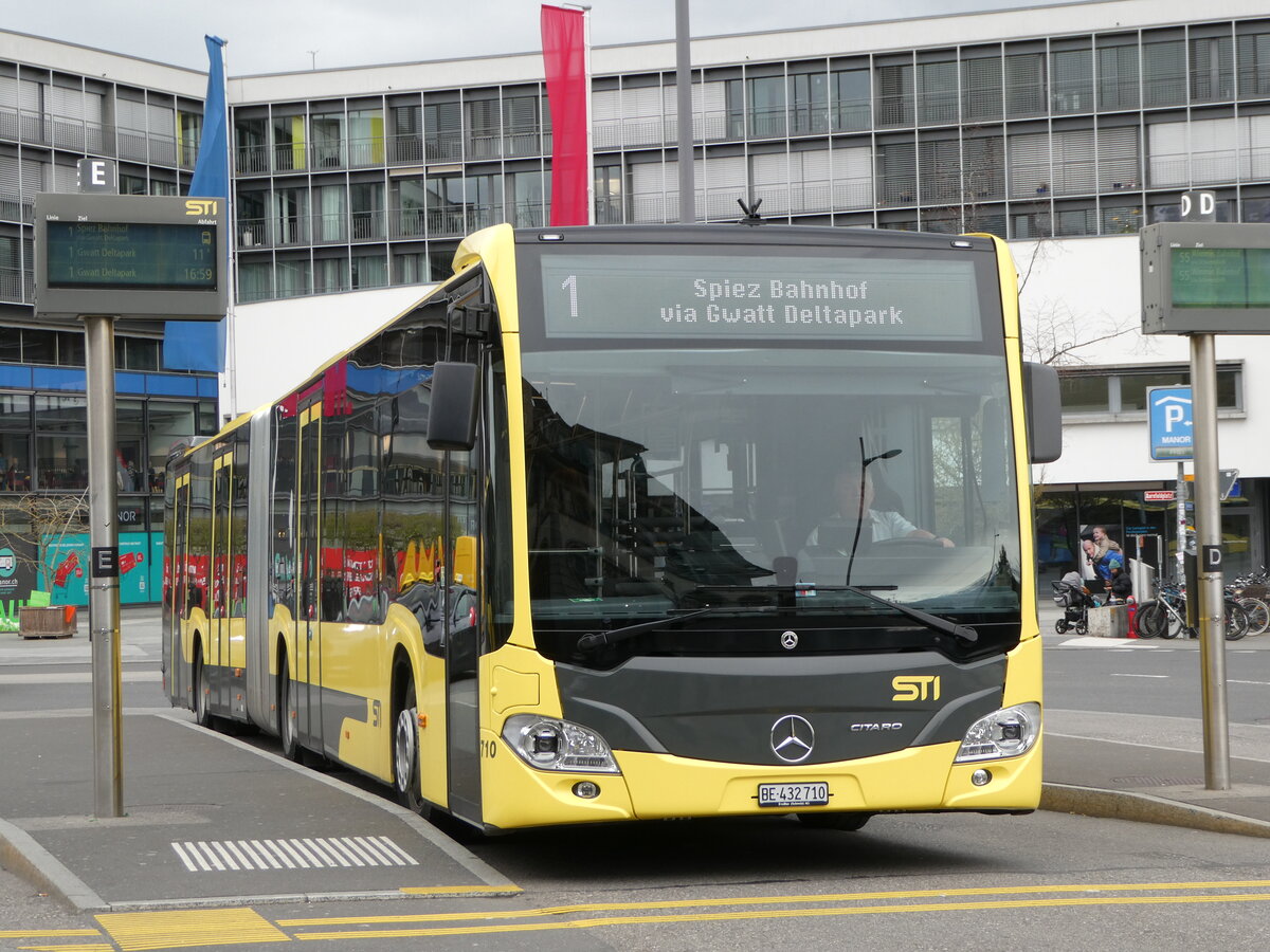 (248'381) - STI Thun - Nr. 710/BE 832'710 - Mercedes am 12. April 2023 beim Bahnhof Thun