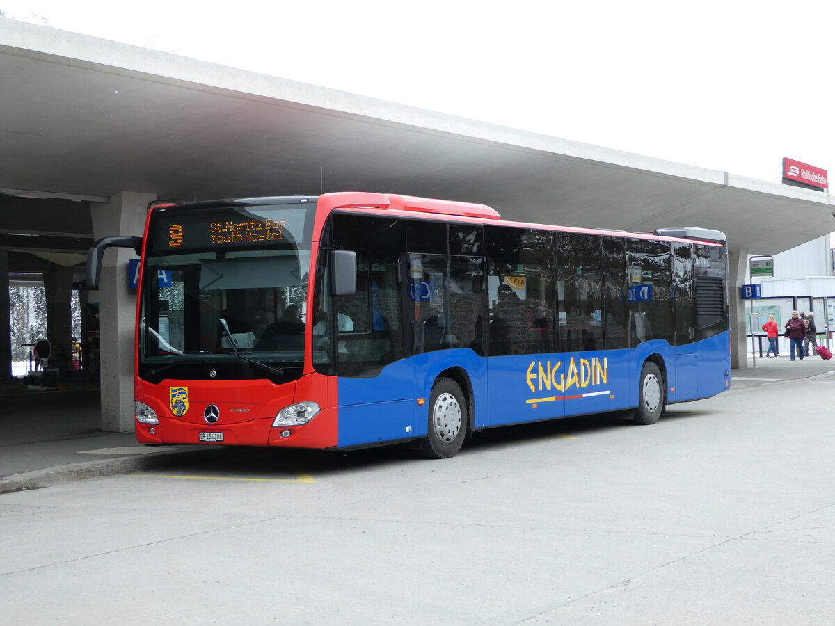 (248'599) - Chrisma, St. Moritz - GR 154'398 - Mercedes am 15. April 2023 beim Bahnhof St. Moritz