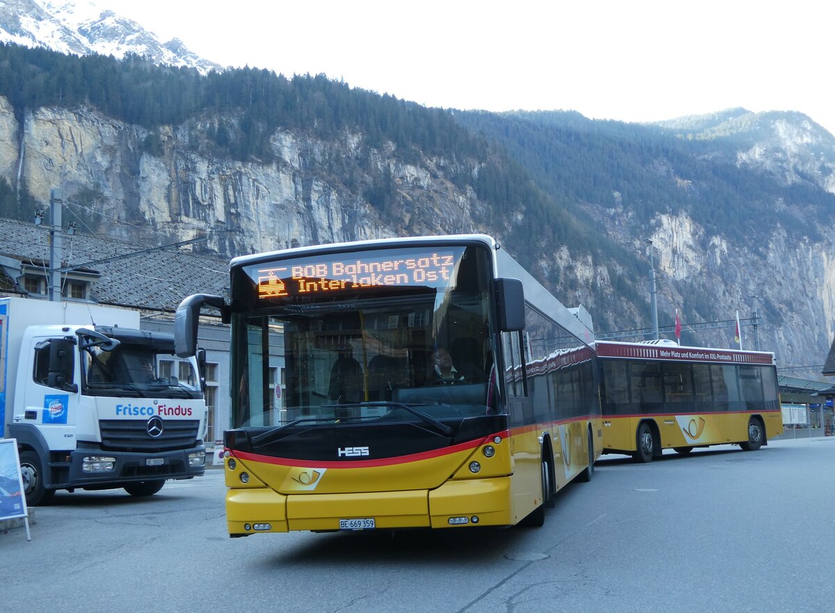 (248'761) - PostAuto Bern - BE 669'359/PID 10'147 - Hess (ex Nr. 6; ex Klopfstein, Laupen Nr. 6) am 18. April 2023 beim Bahnhof Lauterbrunnen