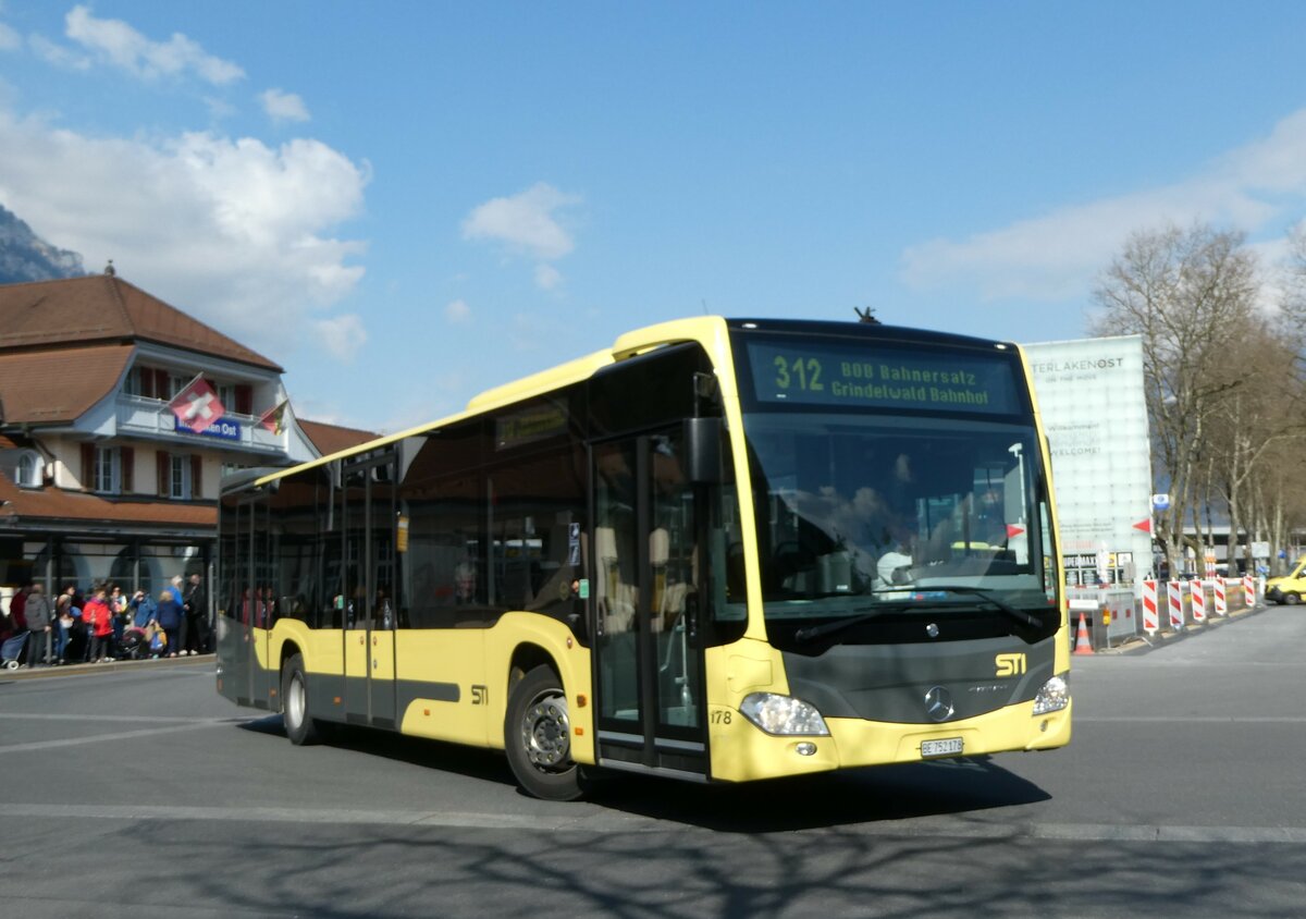 (248'902) - STI Thun - Nr. 178/BE 752'178 - Mercedes am 19. April 2023 beim Bahnhof Interlaken Ost