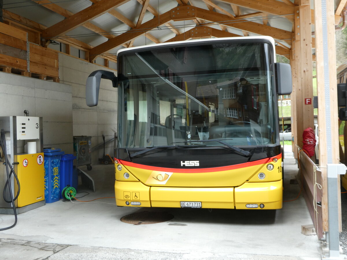 (249'242) - PostAuto Bern - Nr. 10/BE 673'731/PID 5500 - Hess (ex Klopfstein, Laupen Nr. 10) am 28. April 2023 in Stechelberg, Garage