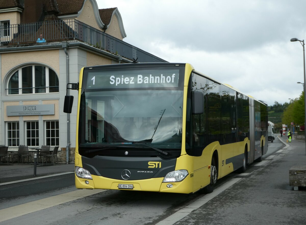 (249'377) - STI Thun - Nr. 184/BE 804'184 - Mercedes am 2. Mai 2023 beim Bahnhof Spiez