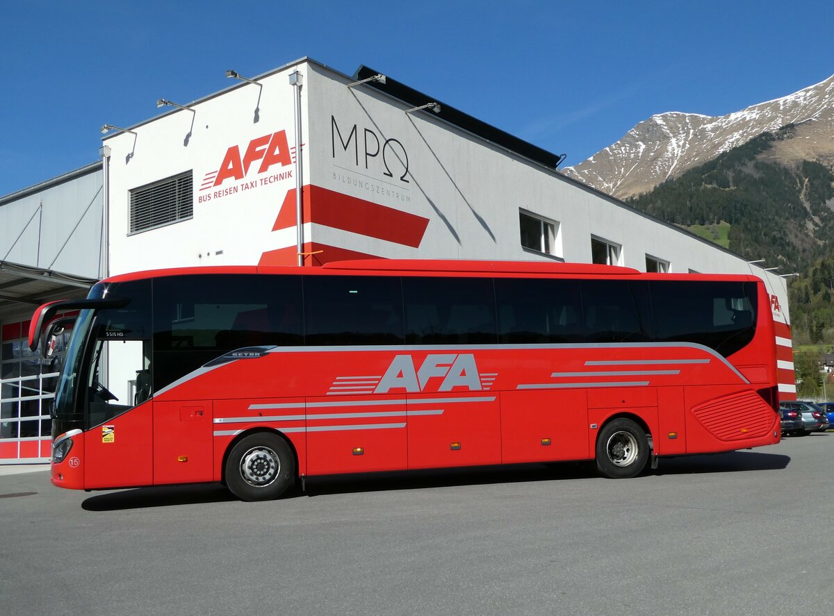 (249'523) - AFA Adelboden - Nr. 15/BE 26'702 - Setra am 4. Mai 2023 in Frutigen, Garage