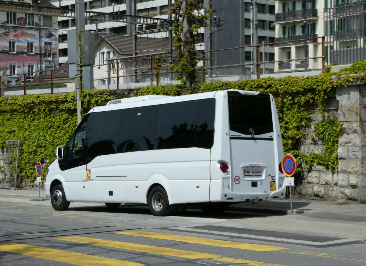 (249'625) - ??? - NE 14'560 - Mercedes am 5. Mai 2023 beim Bahnhof Neuch�tel