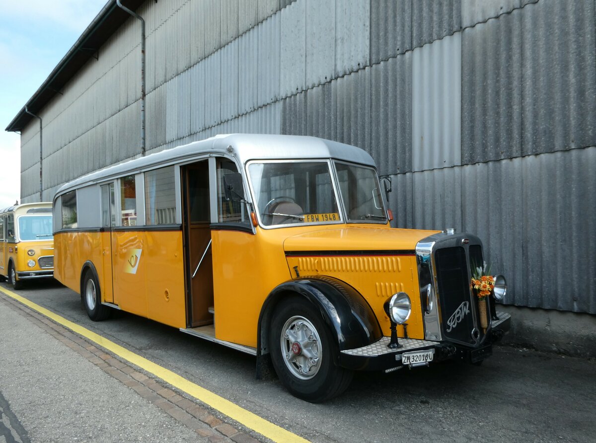 (249'714) - Kuser, Buch am Irchel - ZH 32'016 U - FBW/Tscher (ex Badertscher, Winterthur; ex P 24'574; ex P 1394) am 6. Mai 2023 in Attikon, Wegmller