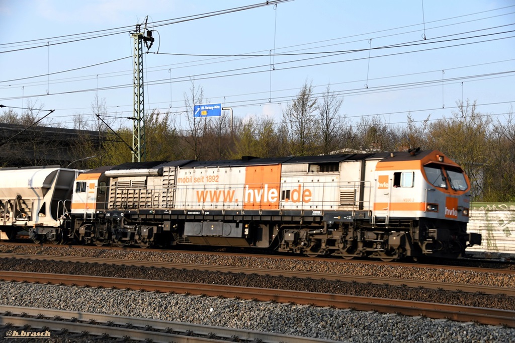 250 010-6 fuhr mit einen ganzzug durch harburg,30.03.19