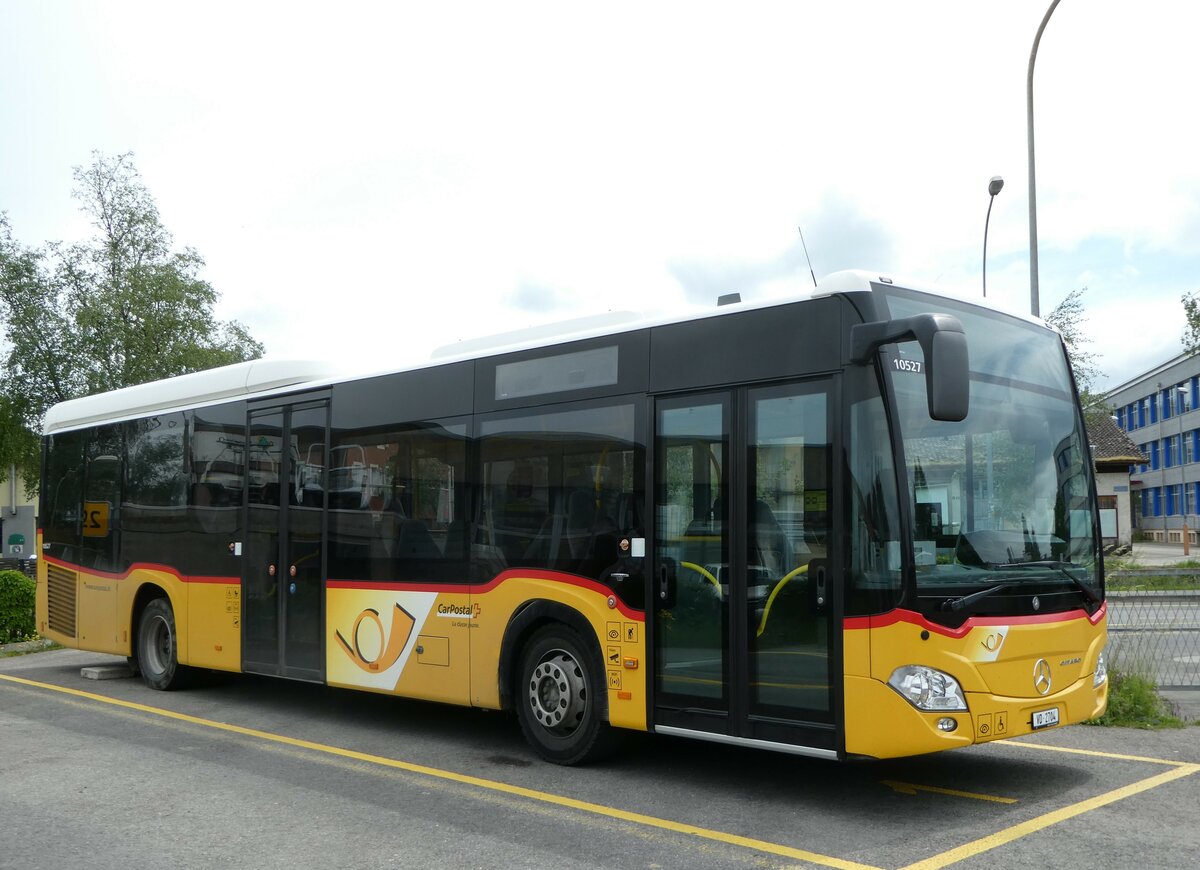 (250'199) - CarPostal Ouest - VD 2704/PID 10'527 - Mercedes (ex TPB, S�deilles) am 18. Mai 2023 in Yverdon, Garage
