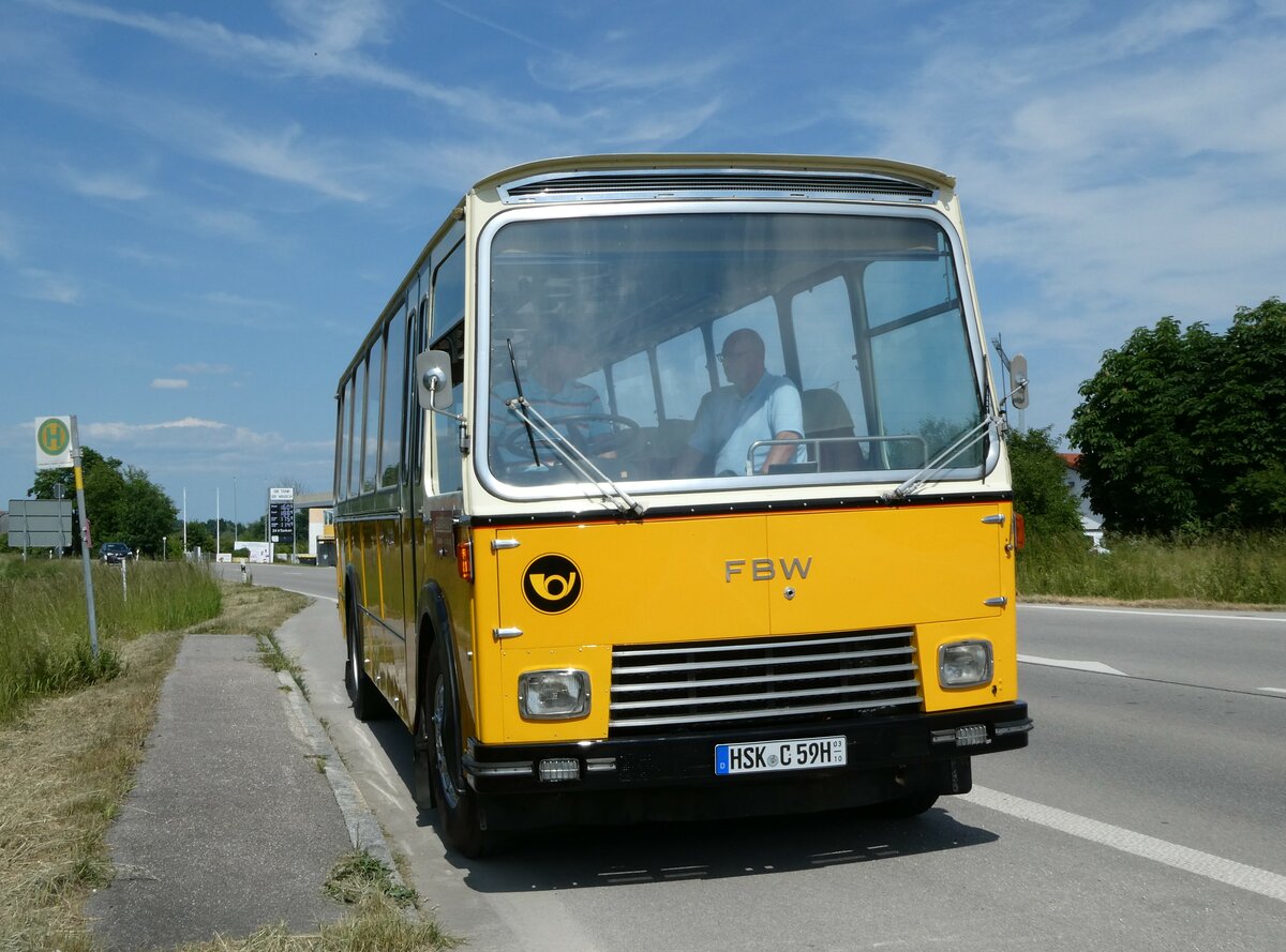 (251'021) - Hahn, M�nchen - HSK-C 59H - FBW/FHS (ex Michels, Schmallenberg; ex FRAM Drachten/NL Nr. 5; ex P 24'184) am 4. Juni 2023 in Goben, Tankstelle