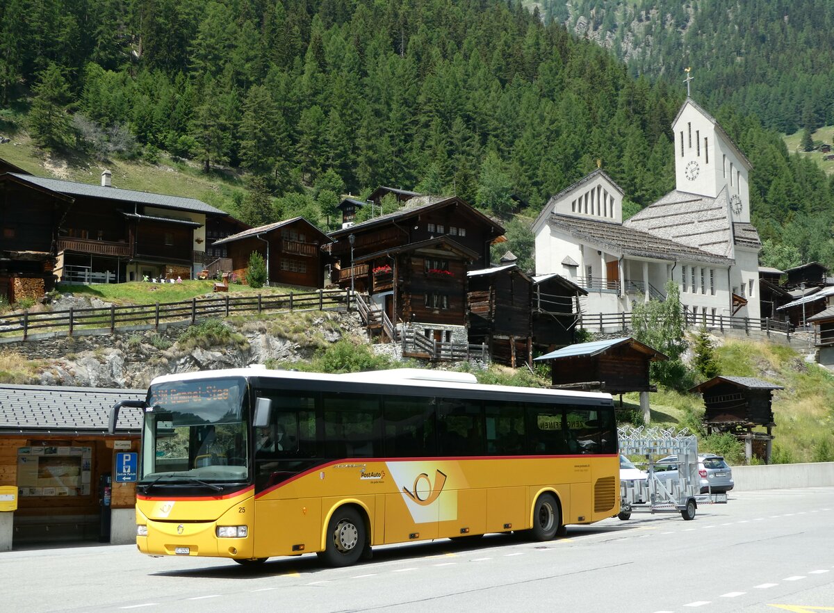 (252'114) - Jaggi, Kippel - Nr. 25/VS 24'043/PID 5056 - Irisbus am 26. Juni 2023 in Blatten (L�tschen), Dorf