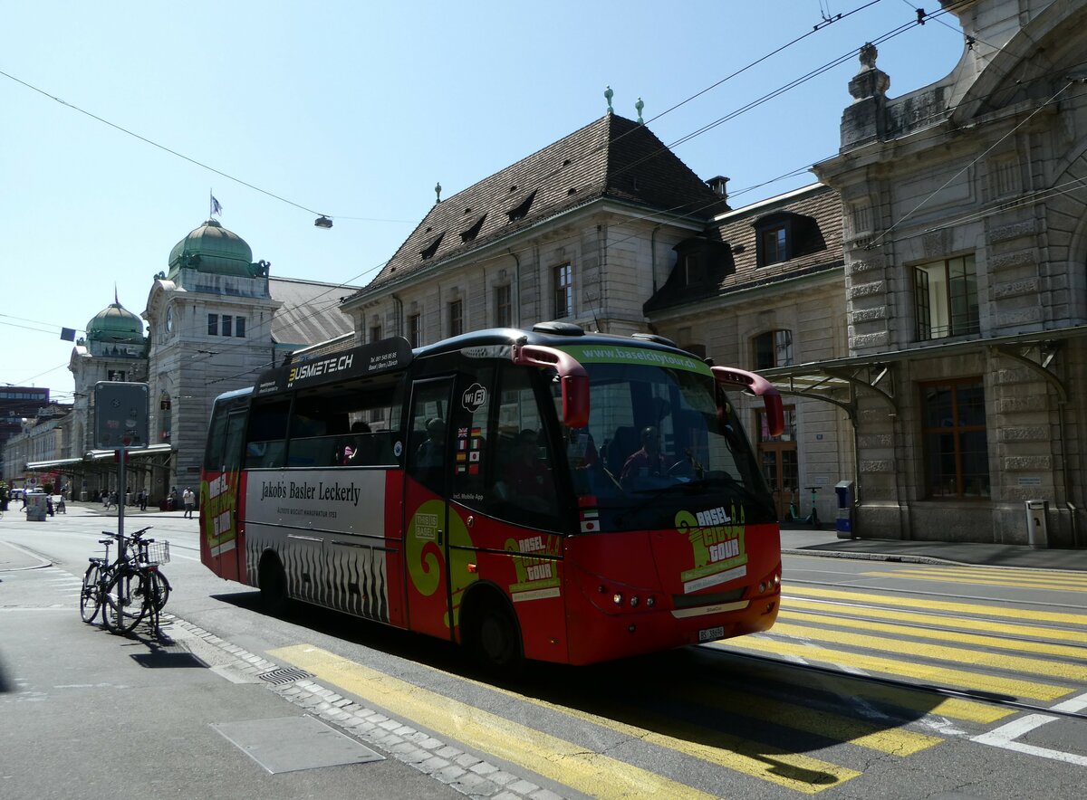 (252'400) - Busmiete, M�nchenstein - BS 38'696 - StaCo am 7. Juli 2023 beim Bahnhof Basel