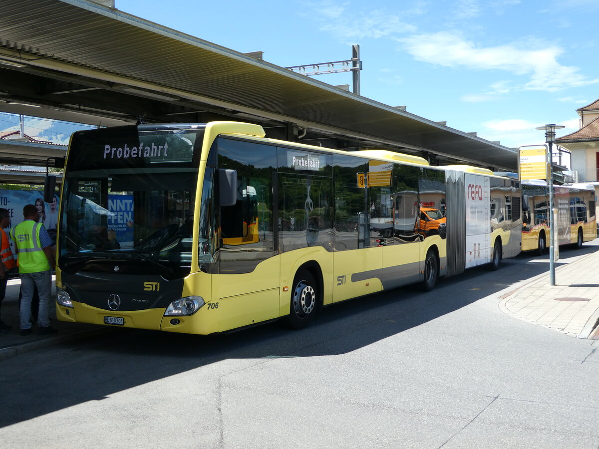 (253'073) - STI Thun - Nr. 706/BE 818'706 - Mercedes am 27. Juli 2023 beim Bahnhof Spiez