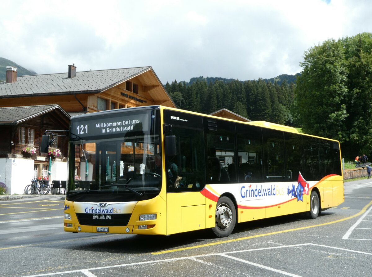 (253'401) - Grindelwaldbus, Grindelwald - Nr. 15/BE 525'871 - MAN am 5. August 2023 in Grindelwald, Oberer Gletscher