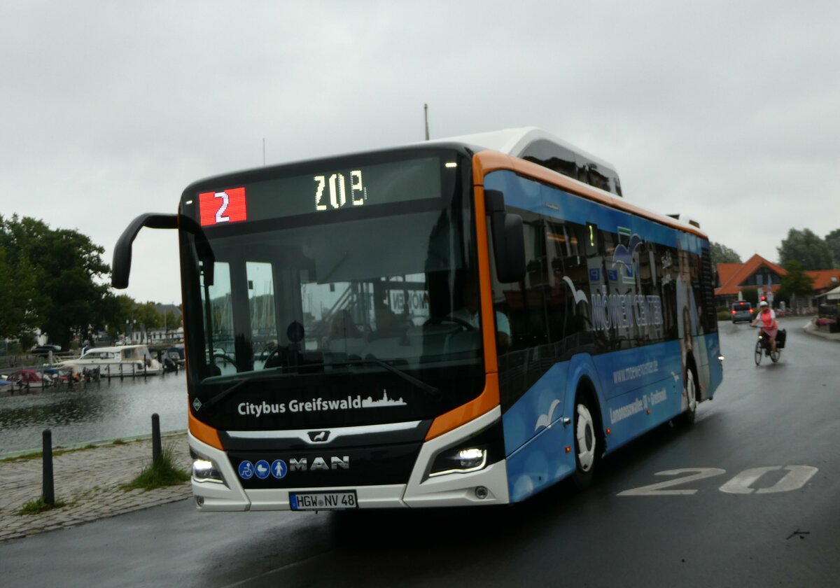 (254'421) - VBG Greifswald - HGW-NV 48 - MAN am 31. August 2023 in Greifswald, Am Hafen