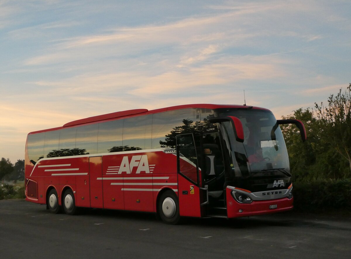 (254'752) - Aus der Schweiz: AFA Adelboden - Nr. 16/BE 21'181 - Setra am 4. September 2023 in Hirschaid, Hotel G�ller