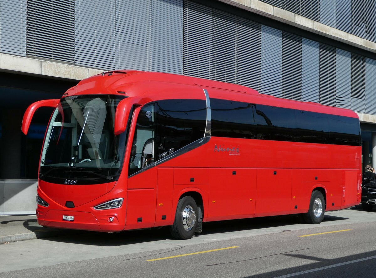 (255'282) - Nunes, Zrich - Nr. 13/ZH 634'117 - Irizar am 17. September 2023 beim Bahnhof SChaffhausen