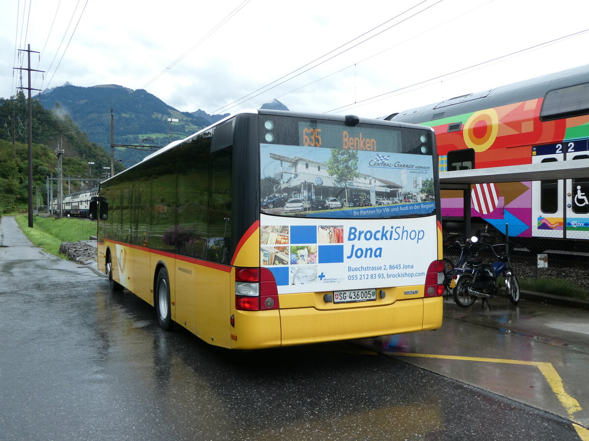 (255'411) - PostAuto Ostschweiz - SG 436'005/PID 10'501 - MAN am 18. September 2023 beim Bahnhof Ziegelbr�cke 