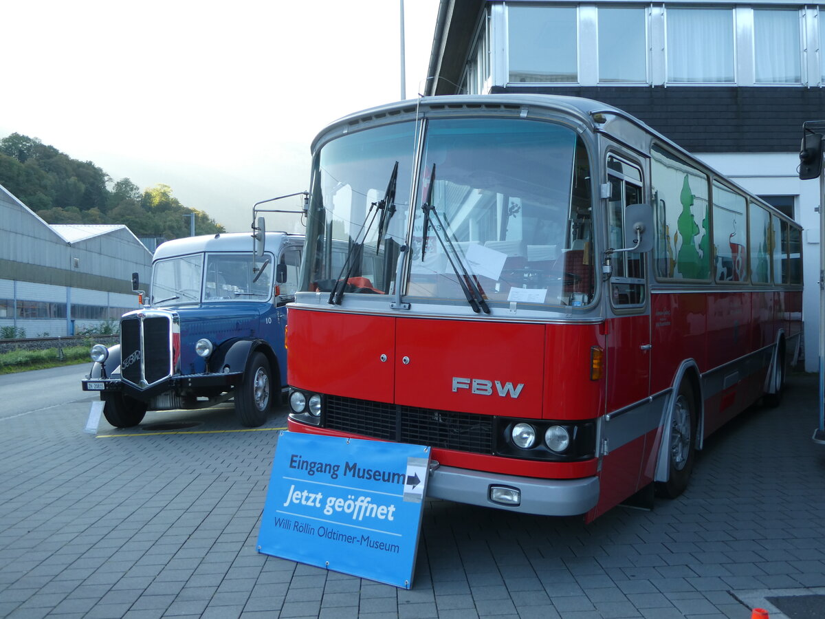(255'890) - Gehrig, Rudolfstetten - ZH 134'054 - FBW/R&J (ex Dassen, NL-St-Geertruid; ex Bezember, NL-Alphen ann den Rijn; ex Dassen, NL-St-Geertruid; ex AFA Adelboden Nr. 18; ex AFA Adelboden Nr. 10) am 7. Oktober 2023 in N�fels, FBW-Museum