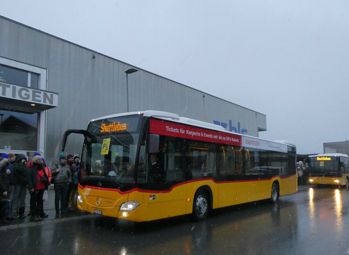 (258'178) - Wyss, Boningen - SO 107'274/PID 11'702 - Mercedes am 6. Januar 2024 beim Bahnhof Frutigen
