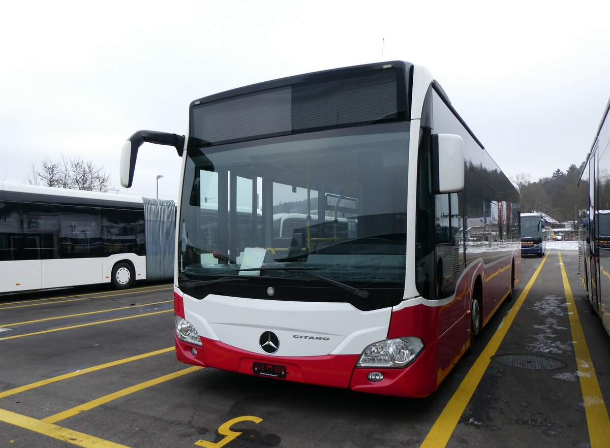 (258'710) - Aus Oesterreich: Wiener Linien - Nr. 8122 - Mercedes am 13. Januar 2024 in Winterthur, Daimler Buses