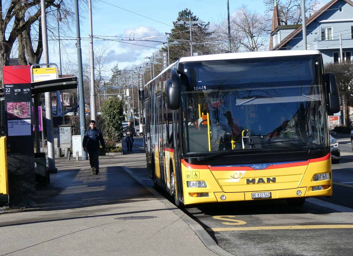 (258'903) - PostAuto Bern - Nr. 542/BE 832'542/PID 10'441 - MAN am 25. Januar 2024 in Wabern, Tram-Endstation