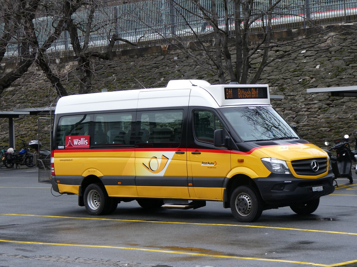 (259'753) - PostAuto Wallis - VS 468'403/PID 10'893 - Mercedes am 27. Februar 2024 beim Bahnhof Brig