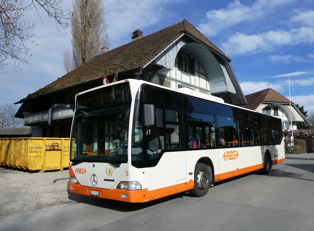 (260'018) - RBS Worblaufen - Nr. 3/BE 767'003 - Mercedes am 3. M�rz 2024 in Mattstetten, B�riswilstrasse