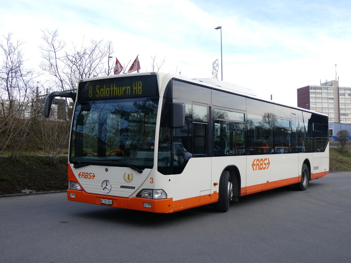 (260'100) - RBS Worblaufen - Nr. 3/BE 767'003 - Mercedes am 3. Mrz 2024 in Worblaufen, Garage (mit Zielanzeige: 8 Solothurn HB)