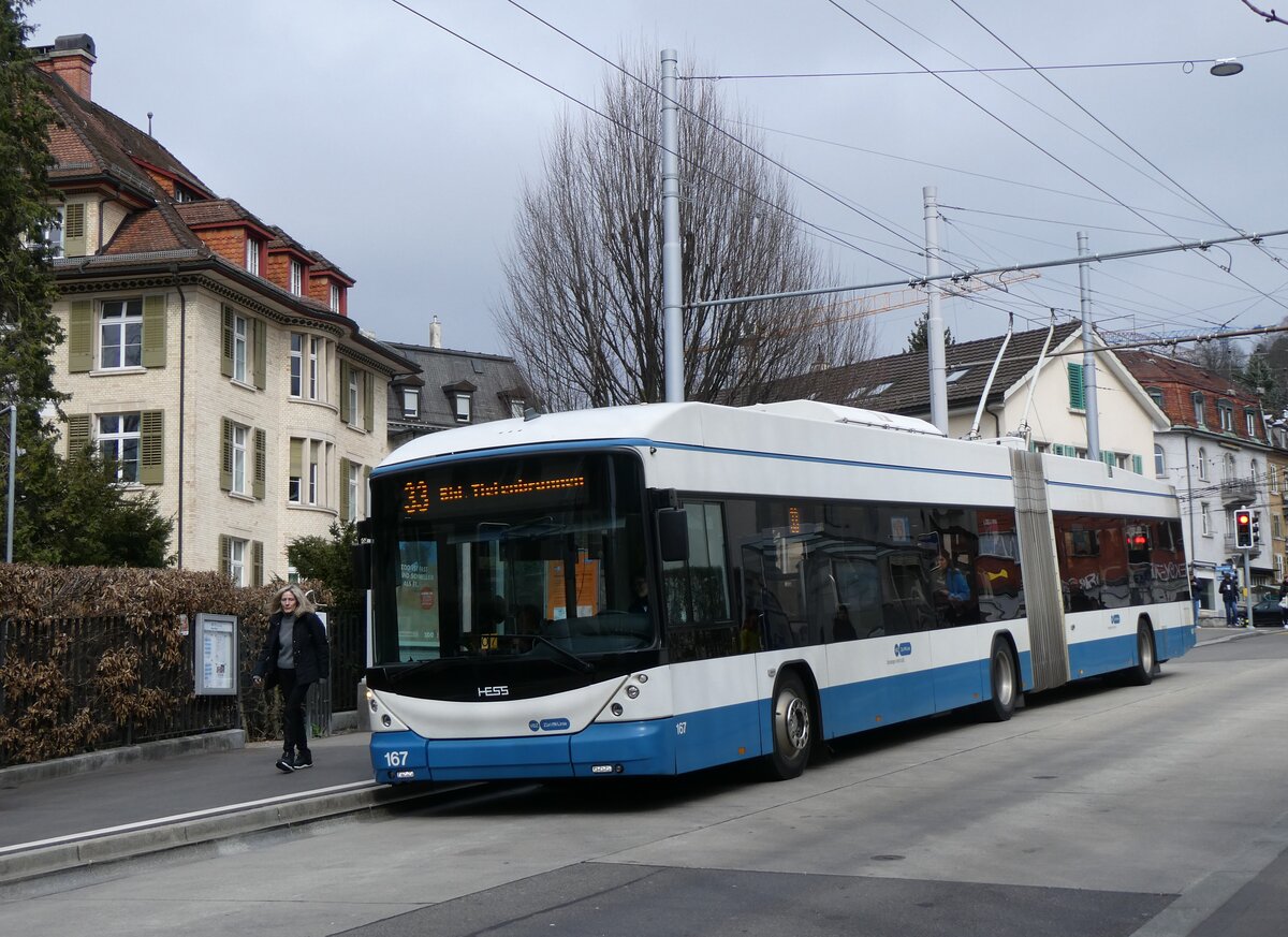 (260'132) - VBZ Z�rich - Nr. 167 - Hess/Hess Gelenktrolleybus am 4. M�rz 2024 in Z�rich, Klusplatz