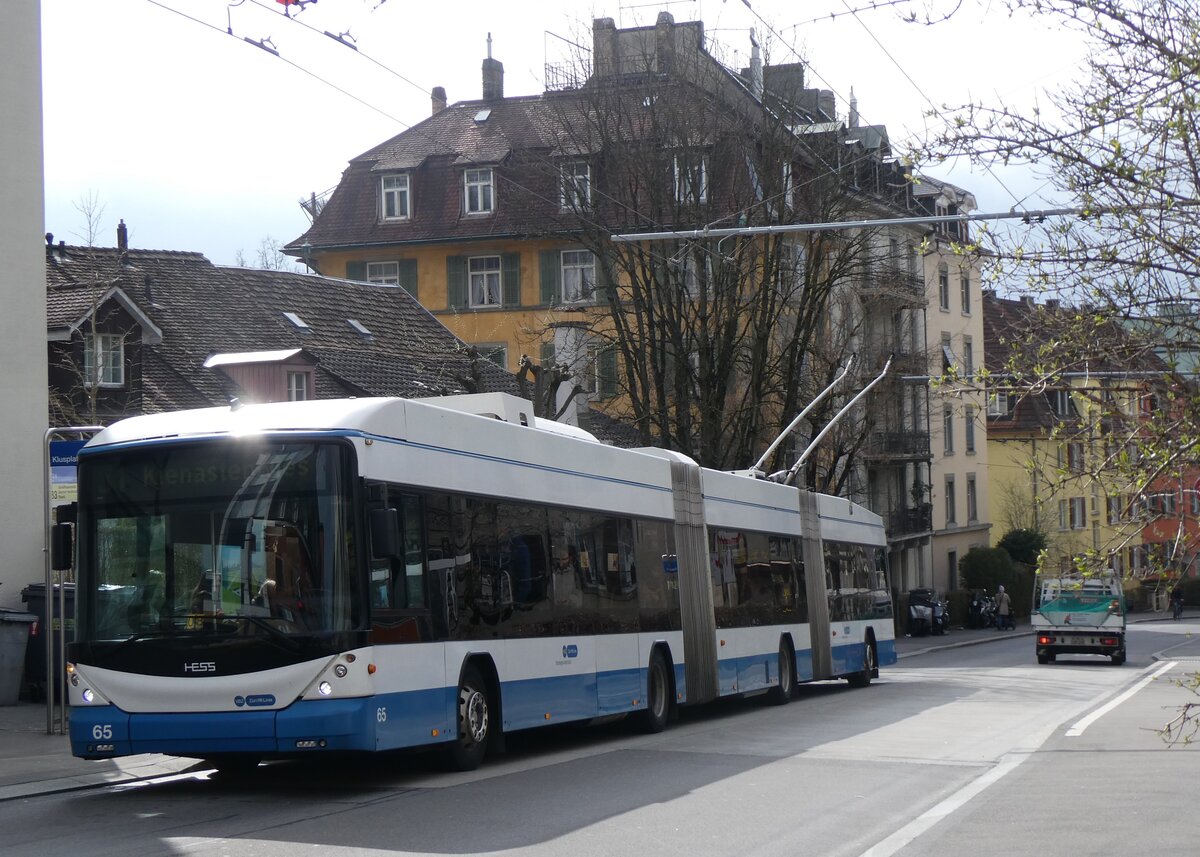 (260'140) - VBZ Z�rich - Nr. 65 - Hess/Hess Doppelgelenktrolleybus am 4. M�rz 2024 in Z�rich, Klusplatz
