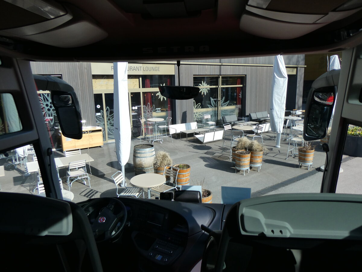 (260'211) - Zerzuben, Visp-Eyholz - Nr. 14/VS 549'314 - Setra am 9. M�rz 2024 in Sursee, Pfarreizentrum (Innenaufnahme)