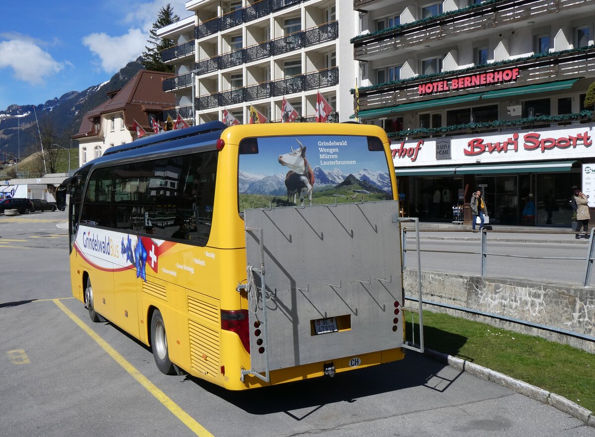 (260'528) - GrindelwaldBus, Grindelwald - Nr. 29/BE 47'910 - Setra am 19. M�rz 2024 beim Bahnhof Grindelwald