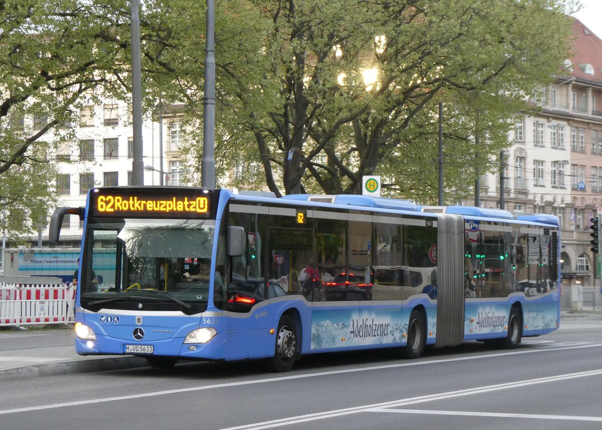 (261'433) - MVG M�nchen - Nr. 5633/M-VG 5633 - Mercedes am 14. April 2024 in M�nchen, Sendlinger Tor