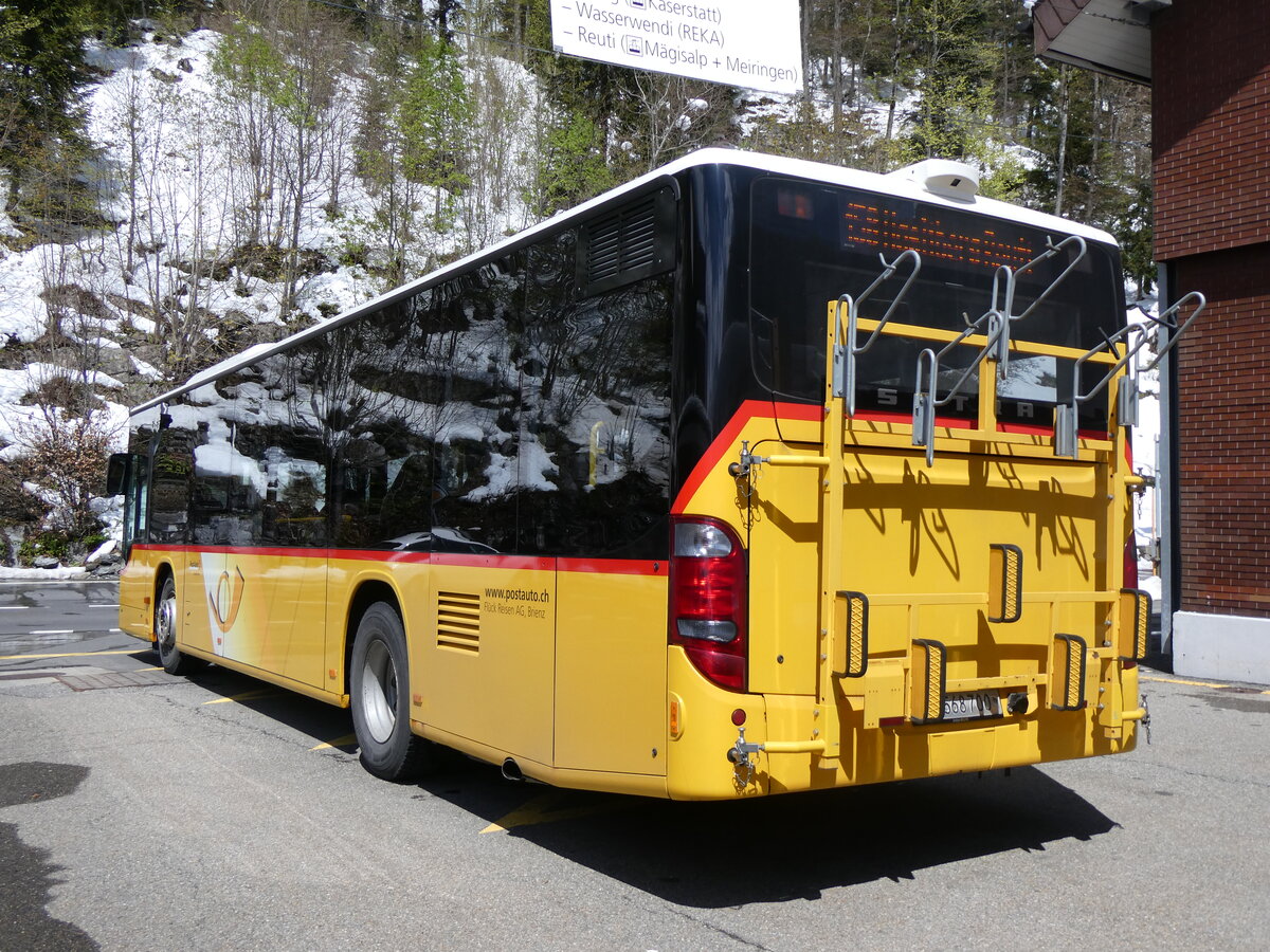 (261'703) - Flck, Brienz - Nr. 3/BE 568'700/PID 5426 - Setra am 25. April 2024 auf dem Brnigpass