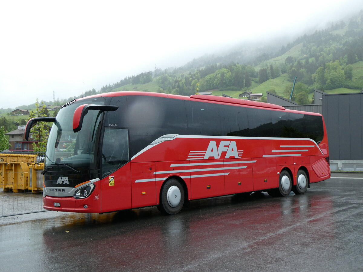 (262'379) - AFA Adelboden - Nr. 16/BE 21'181 - Setra am 15. Mai 2024 in Frutigen, Garage