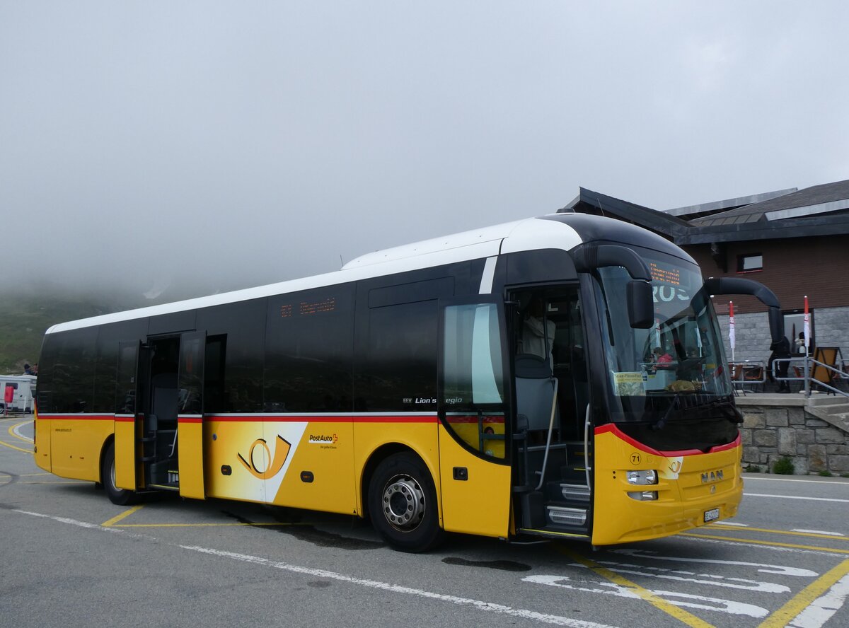(265'142) - PostAuto Bern - Nr. 71/BE 412'071/PID 11'071 - MAN (ex PostAuto Zentralschweiz Nr. 20; ex Dillier, Sarnen Nr. 20) am 28. Juli 2024 in Grimsel, Passh�he