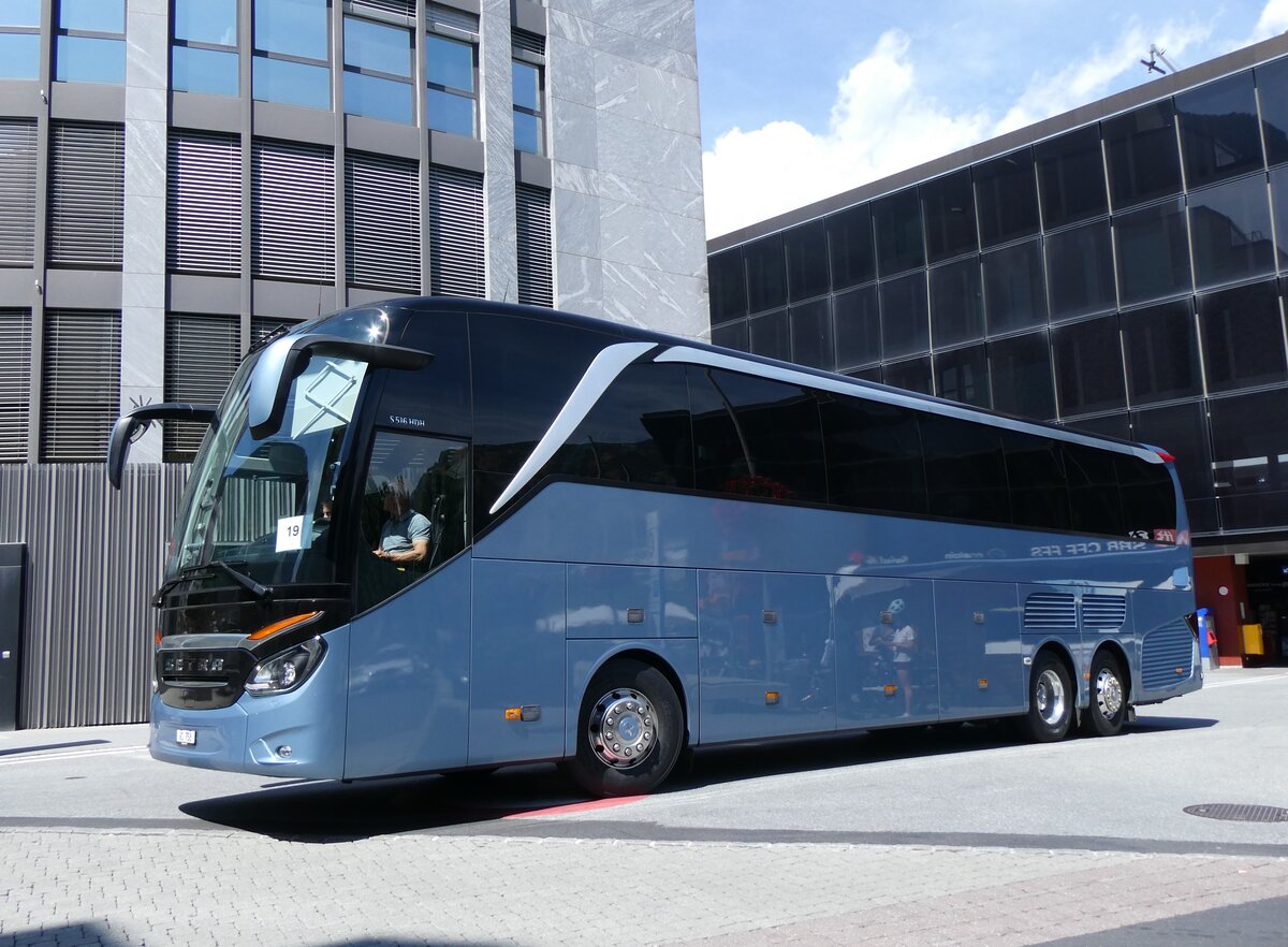 (265'477) - CN Voyages, Conthey - VS 758 - Setra am 8. August 2024 beim Bahnhof Visp