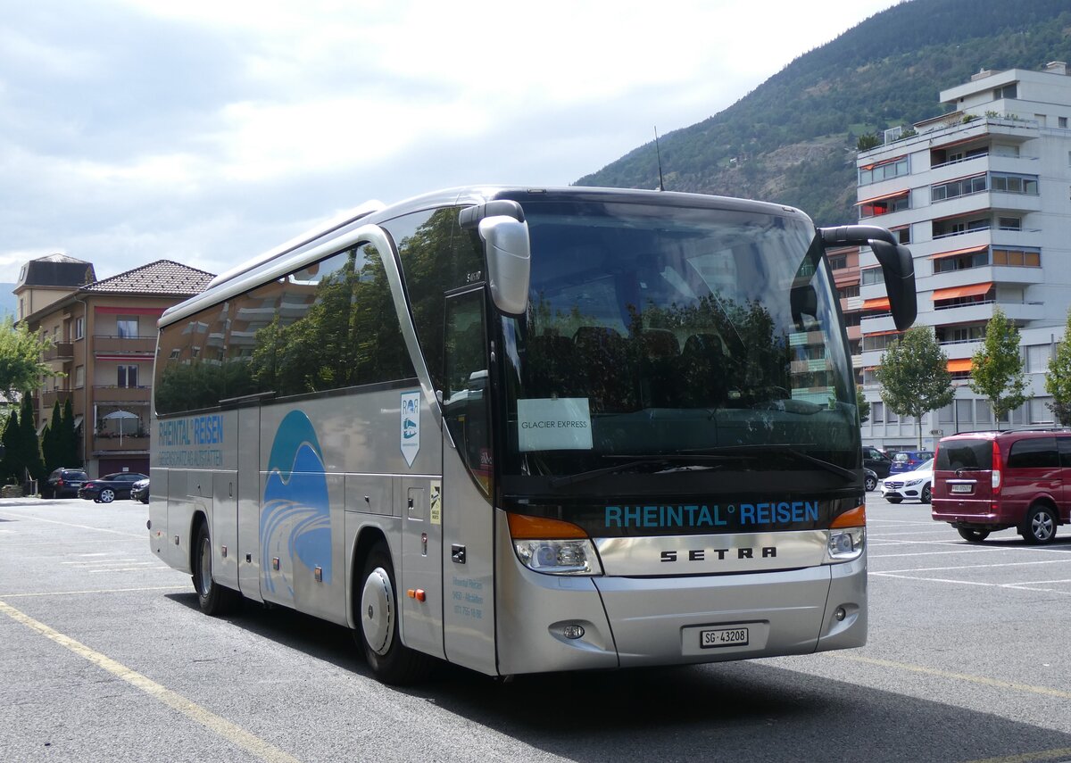 (265'760) - Gegenschatz, Altst�tten - SG 43'208 - Setra am 16. August 2024 in Brig, Postgarage