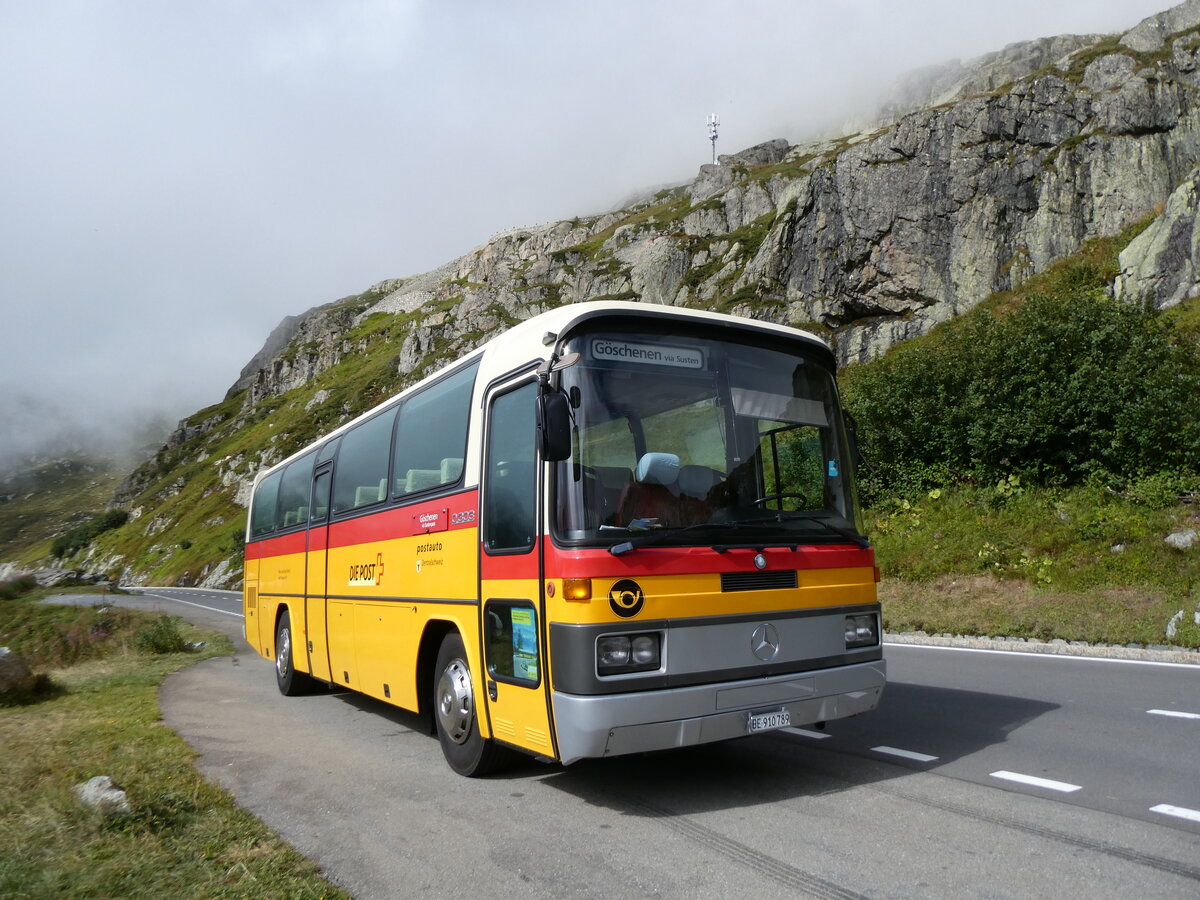 (266'917) - Buzzi, Bern - BE 910'789 - Mercedes (ex Mattli, Wassen PID 2295) am 10. September 2024 am Sustenpass