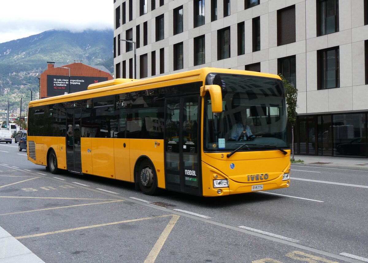 (267'209) - Nadal, Andorra la Vella - Nr. 3/N3114 - Iveco am 18. September 2024 in Andorra la Vella, Estaci� Nacional Autobusos