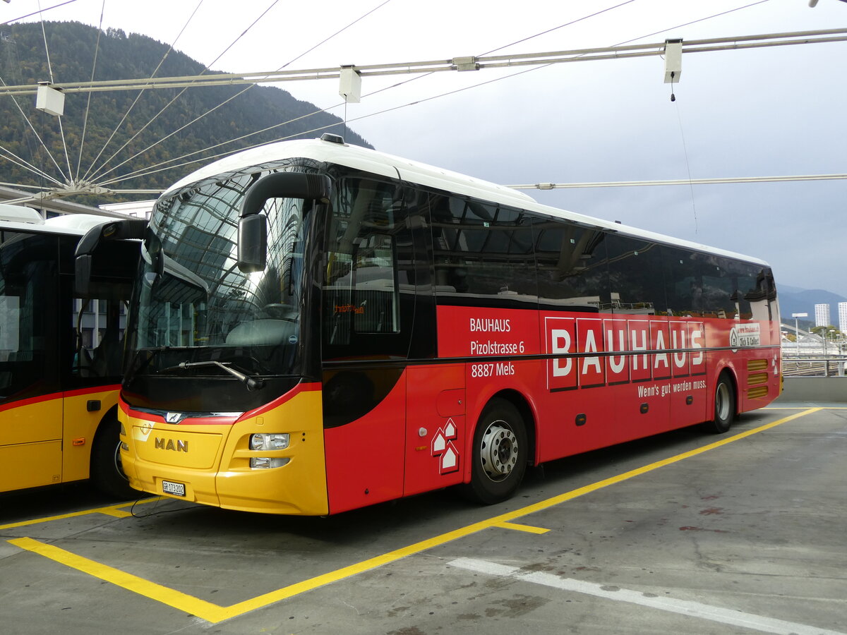 (267'849) - PostAuto Graubnden - GR 173'202/PID 10'504 - MAN am 8. Oktober 2024 in Chur, Postautostation