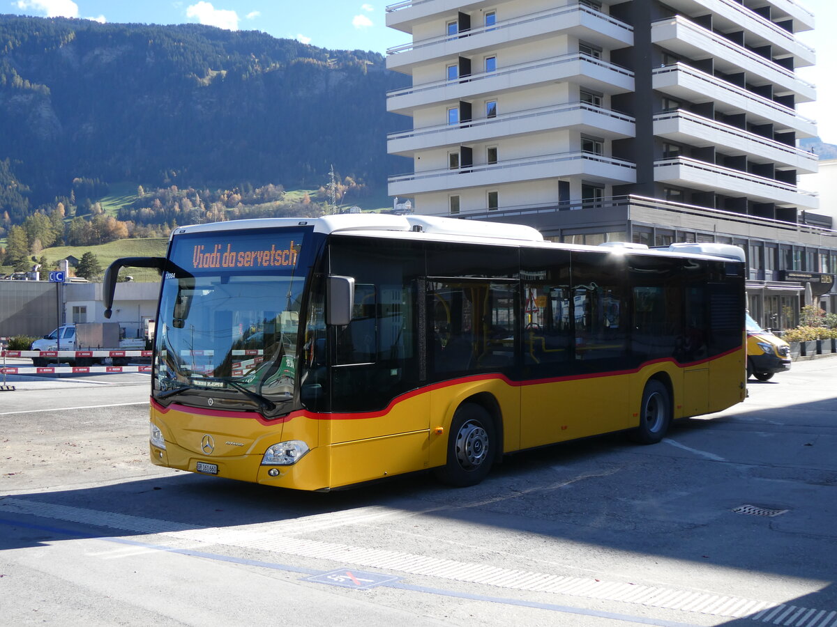 (268'829) - PostAuto Graub�nden - GR 161'660/PID 12'084 - Mercedes (ex Nr. 16) am 29. Oktober 2024 beim Bahnhof Ilanz