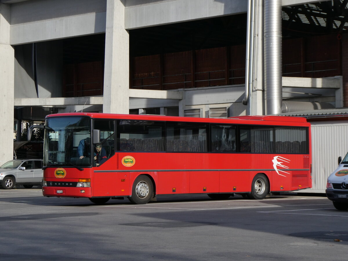 (269'237) - Land-Bus, Wattenwil - BE 146'762 - Setra (ex Gander, Ch�teau-d'Oex; ex TRAVYS Yverdon; ex AFA Adelboden Nr. 5) am 18. November 2024 in Thun, Grabengut