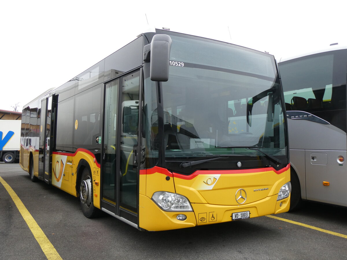 (269'553) - CarPostal Ouest - VD 1003/PID 10'529 - Mercedes (ex TPB, S�deilles) am 30. November 2024 in Kerzers, Interbus