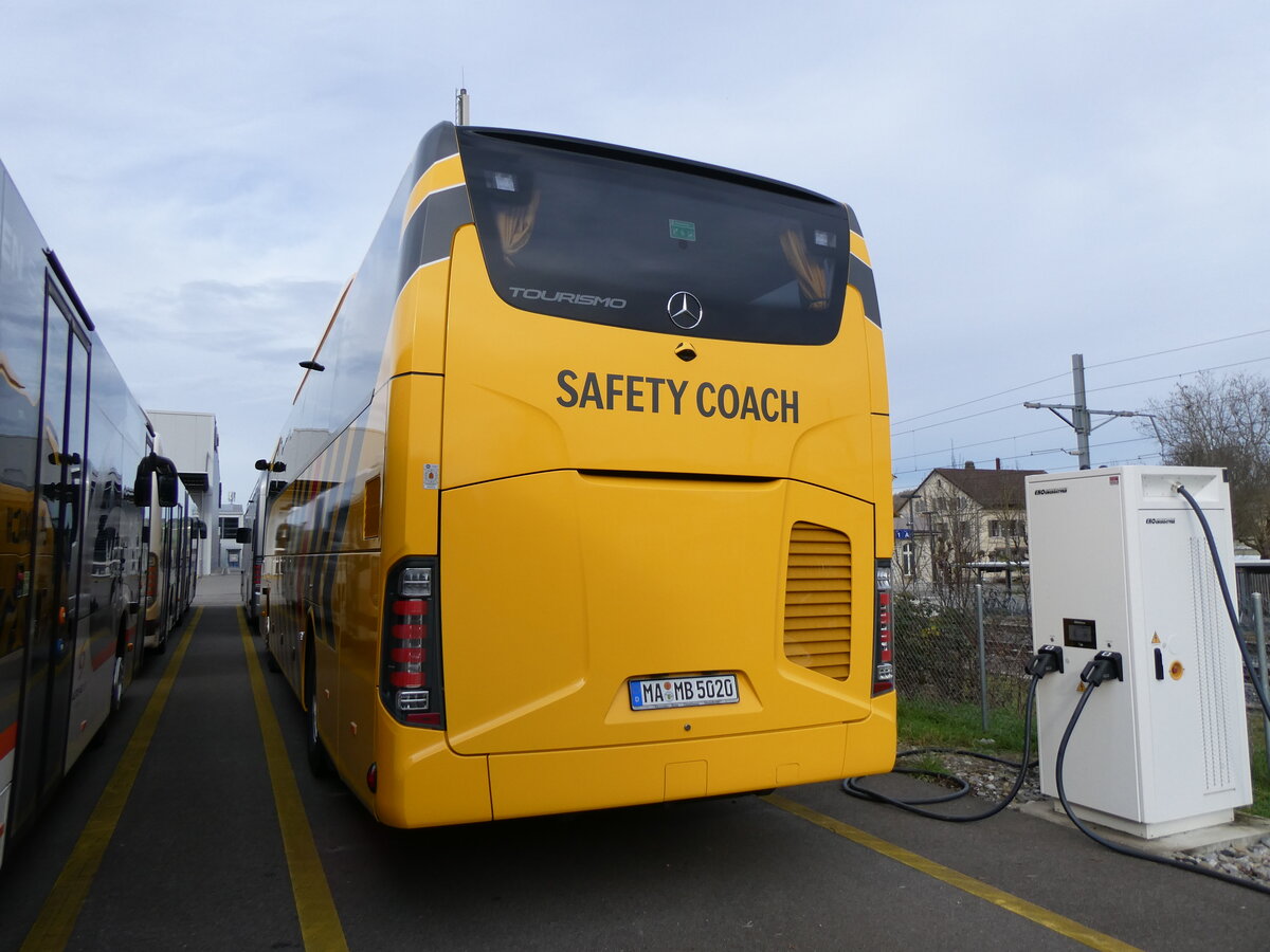 (269'674) - Aus Deutschland: Mercedes, Mannheim - MA-MB 5020 - Mercedes am 7. Dezember 2024 in Winterthur, Daimler Buses