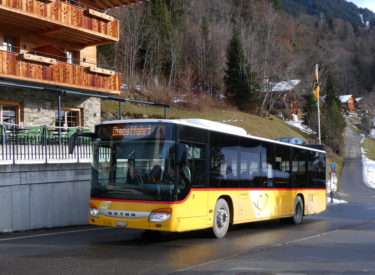 (269'948) - Fl�ck, Brienz - Nr. 8/BE 643'926/PID 5682 - Setra am 17. Dezember 2024 in Reuti-Hasliberg, Dorf