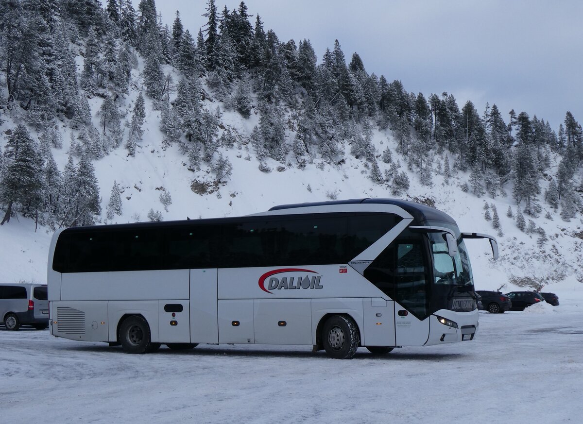 (270'081) - Aus der Slowakei: DALITRANS, Vel'k� Bierovce - AA-192KY - Neoplan am 21. Dezember 2024 in Col du Pillon, Glacier 3000